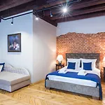 Apartmanhotel Mr 3 4*