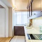 Mr 3 Apartmanhotel Krakkó