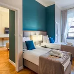 Mr 3 Aparthotel