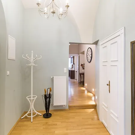 Mr 3 Lägenhetshotell Kraków