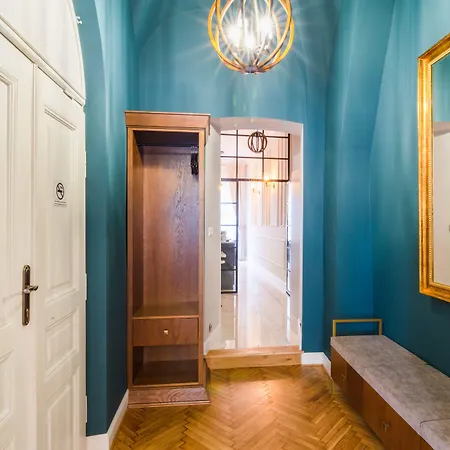 Mr 3 Lägenhetshotell Kraków