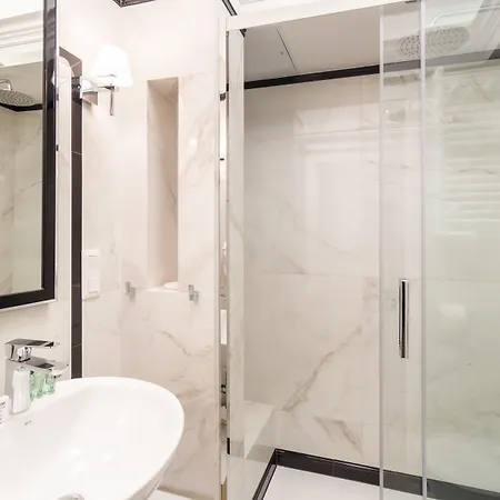 Lägenhetshotell Mr 3 4*