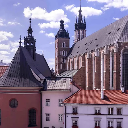 Mr 3 アパートホテル 4*