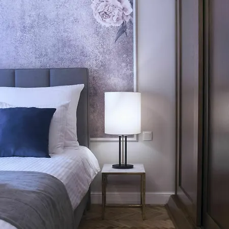 Hotel apartamentowy Mr 3 3*