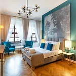 Mr 3 Hotel apartamentowy