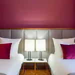 Mr 3 Hotel apartamentowy