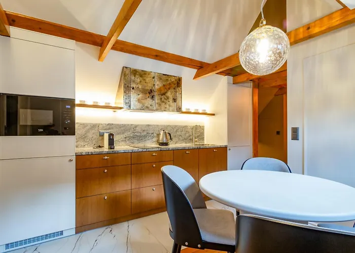 Hotel apartamentowy Mr 3 4*